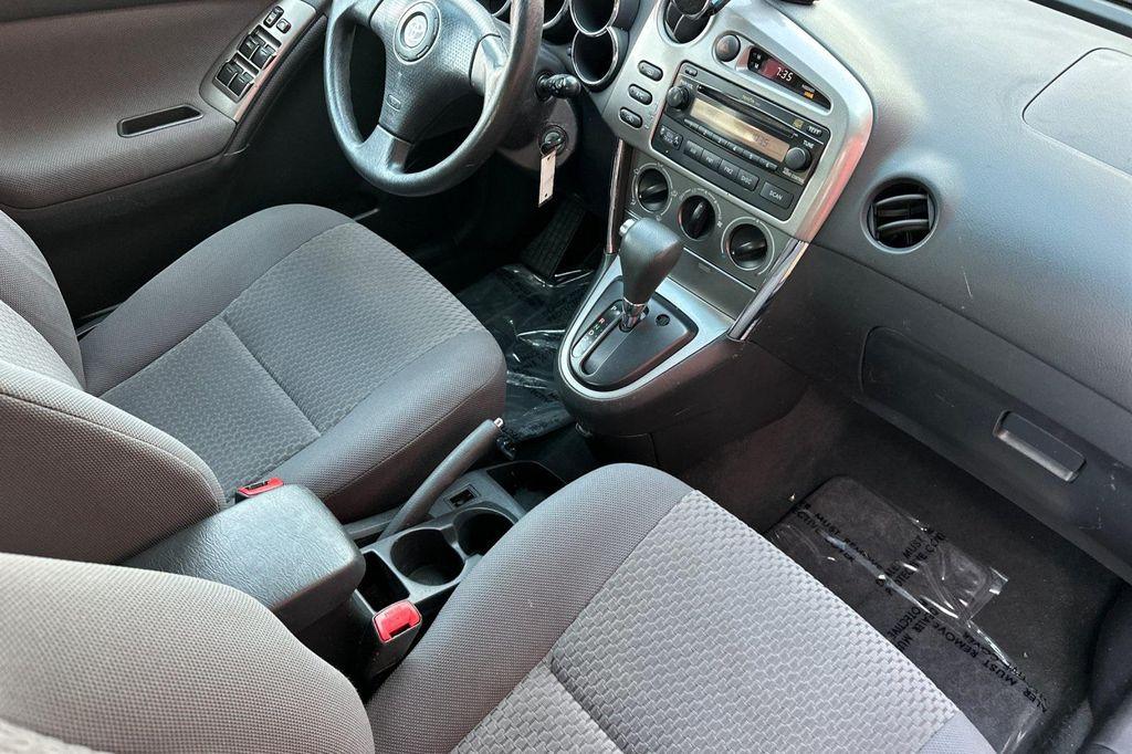 used 2007 Toyota Matrix car, priced at $7,200
