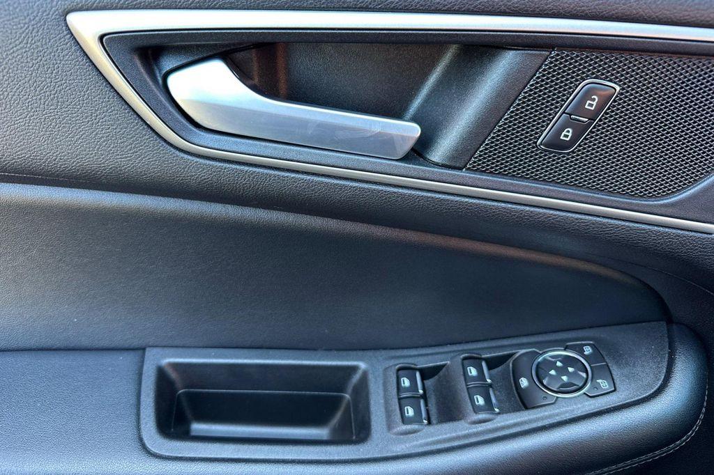 used 2022 Ford Edge car, priced at $21,400