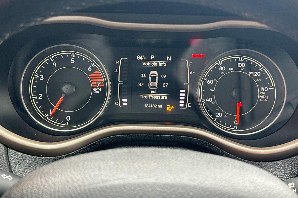used 2018 Jeep Cherokee car, priced at $13,700