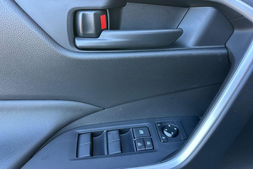 new 2025 Toyota RAV4 car, priced at $32,617