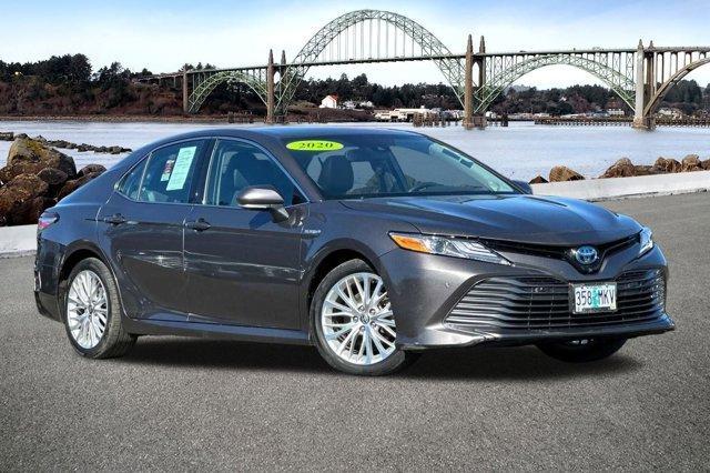 used 2020 Toyota Camry Hybrid car, priced at $28,997