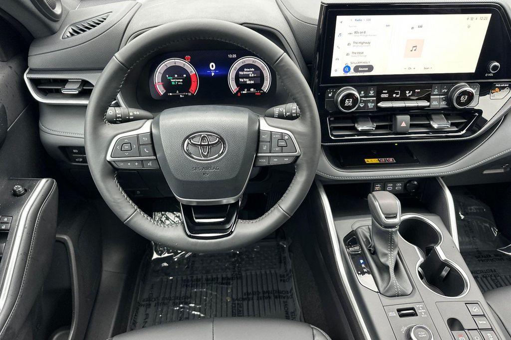 new 2026 Toyota Highlander car, priced at $50,553