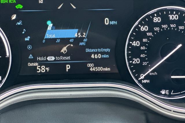 used 2019 Toyota Avalon Hybrid car, priced at $27,600