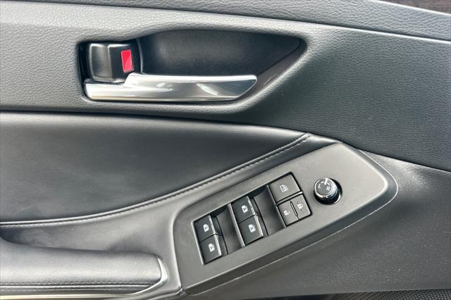 used 2019 Toyota Avalon Hybrid car, priced at $27,600