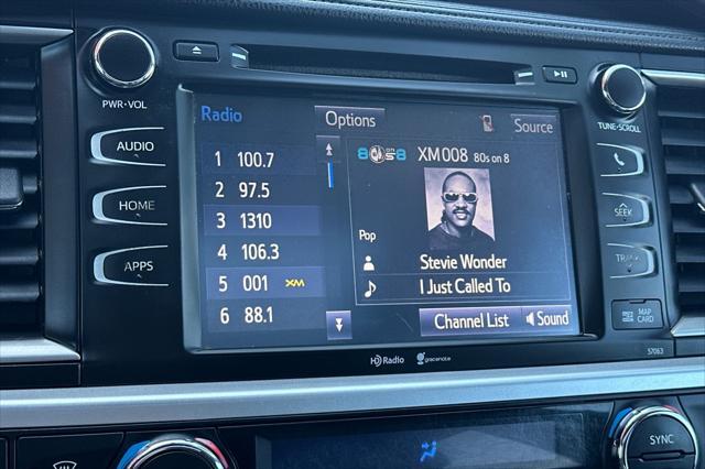 used 2015 Toyota Highlander car, priced at $14,500