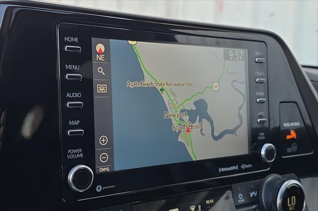 used 2022 Toyota Highlander Hybrid car, priced at $38,500
