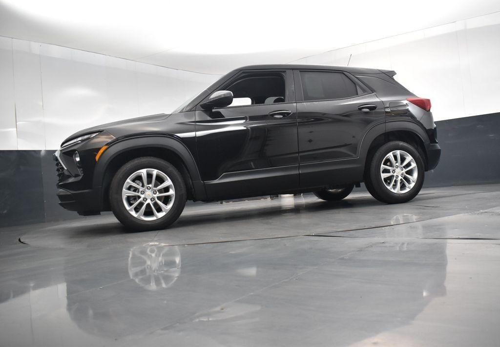 used 2025 Chevrolet TrailBlazer car, priced at $22,500