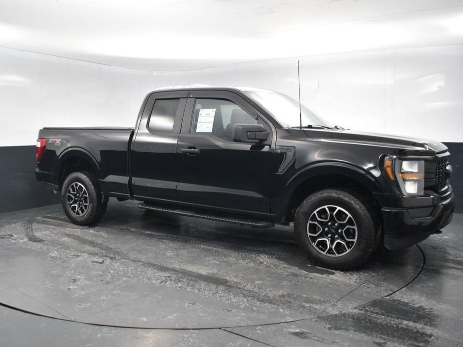 used 2023 Ford F-150 car, priced at $35,000