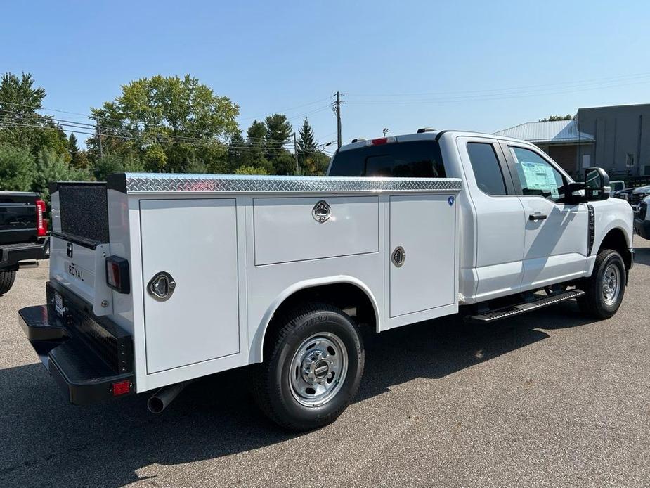 new 2024 Ford F-250 car, priced at $62,360