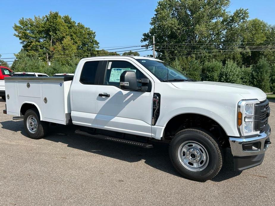 new 2024 Ford F-250 car, priced at $62,360