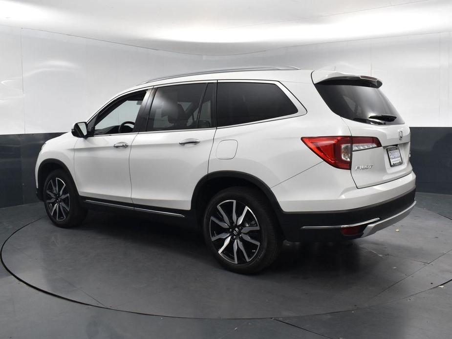 used 2022 Honda Pilot car, priced at $37,000