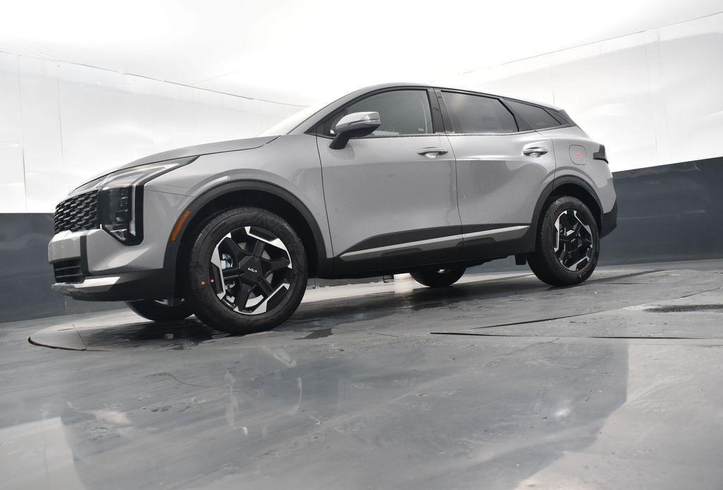 new 2026 Kia Sportage Hybrid car, priced at $33,730