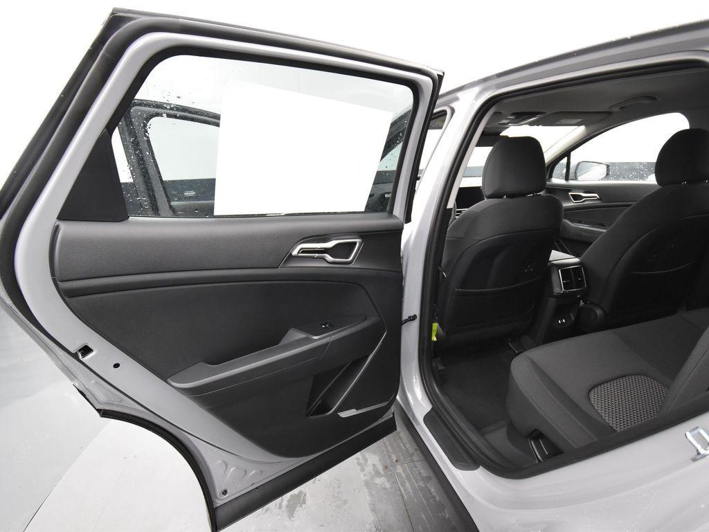 new 2026 Kia Sportage Hybrid car, priced at $33,730