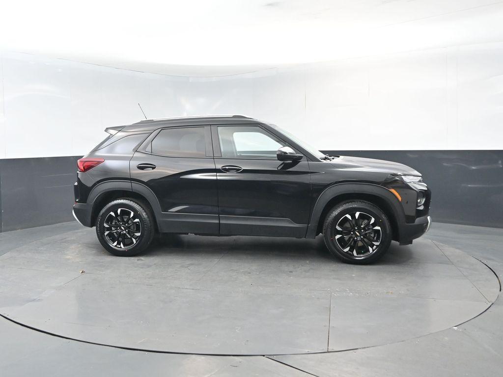 used 2023 Chevrolet TrailBlazer car, priced at $22,214