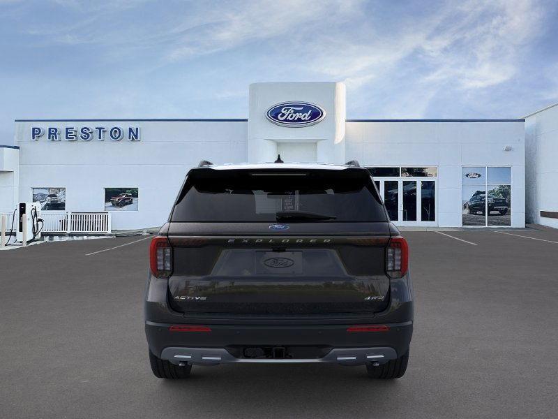 new 2025 Ford Explorer car, priced at $48,705