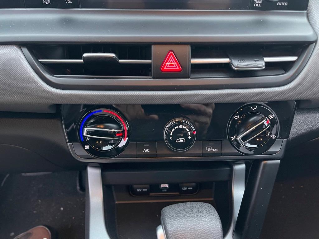 used 2024 Kia Seltos car, priced at $23,476