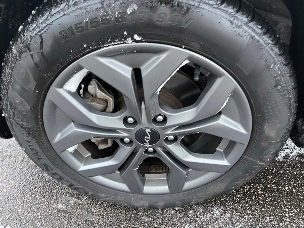 used 2024 Kia Seltos car, priced at $23,476