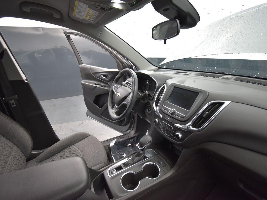 used 2023 Chevrolet Equinox car, priced at $20,320