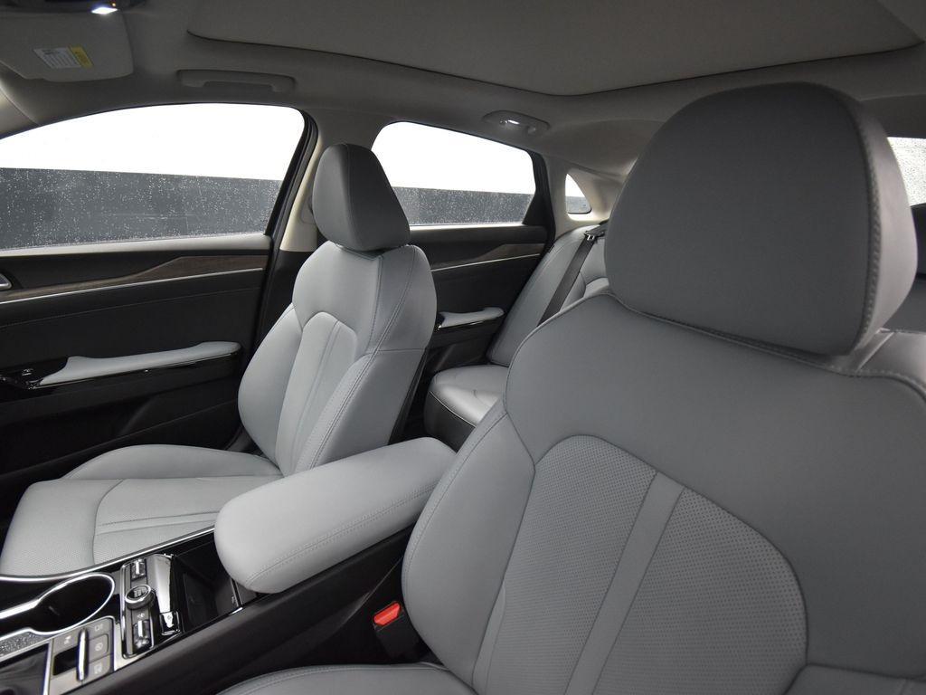 used 2024 Kia K5 car, priced at $28,100
