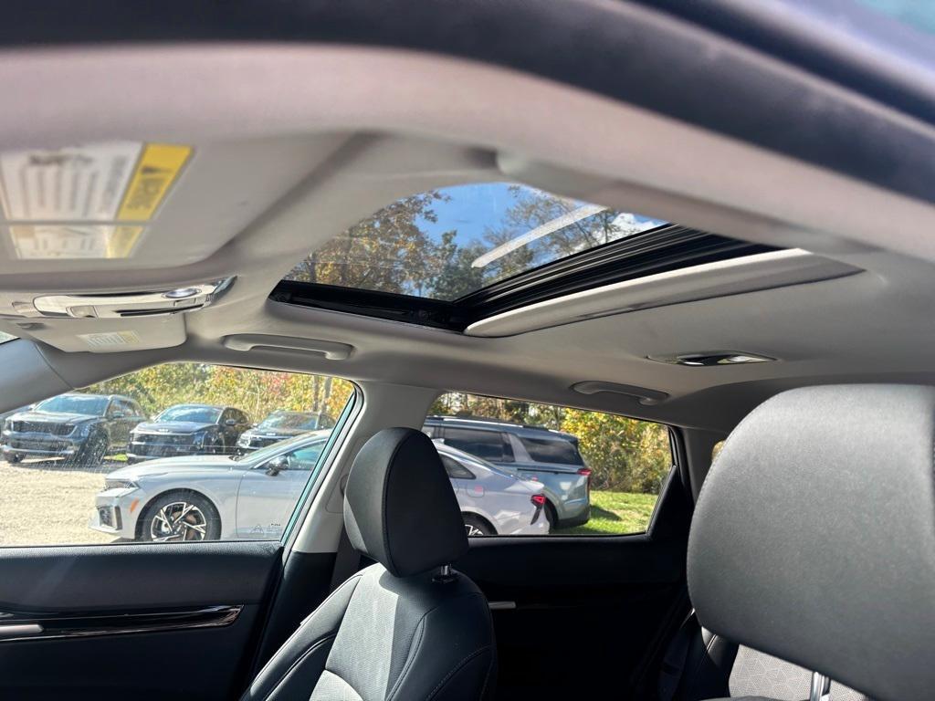 used 2024 Kia Seltos car, priced at $25,900