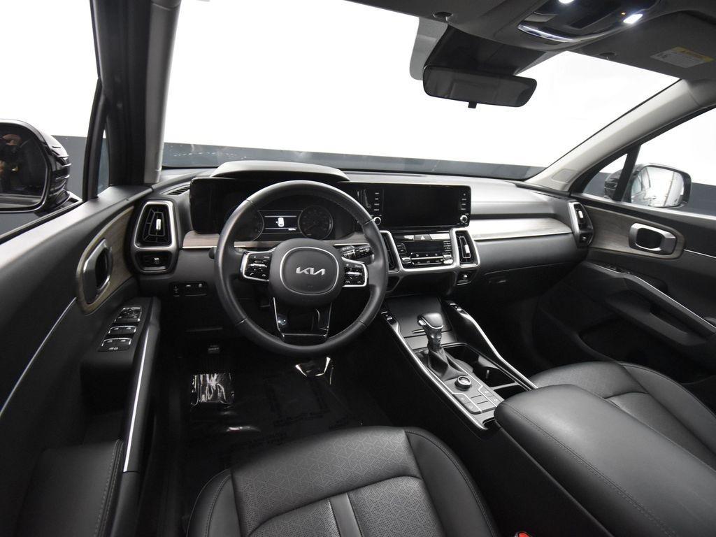 used 2023 Kia Sorento car, priced at $29,500