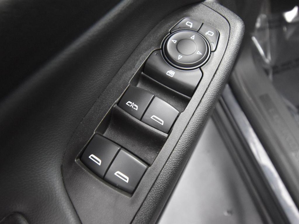 used 2022 Chevrolet Equinox car, priced at $22,990