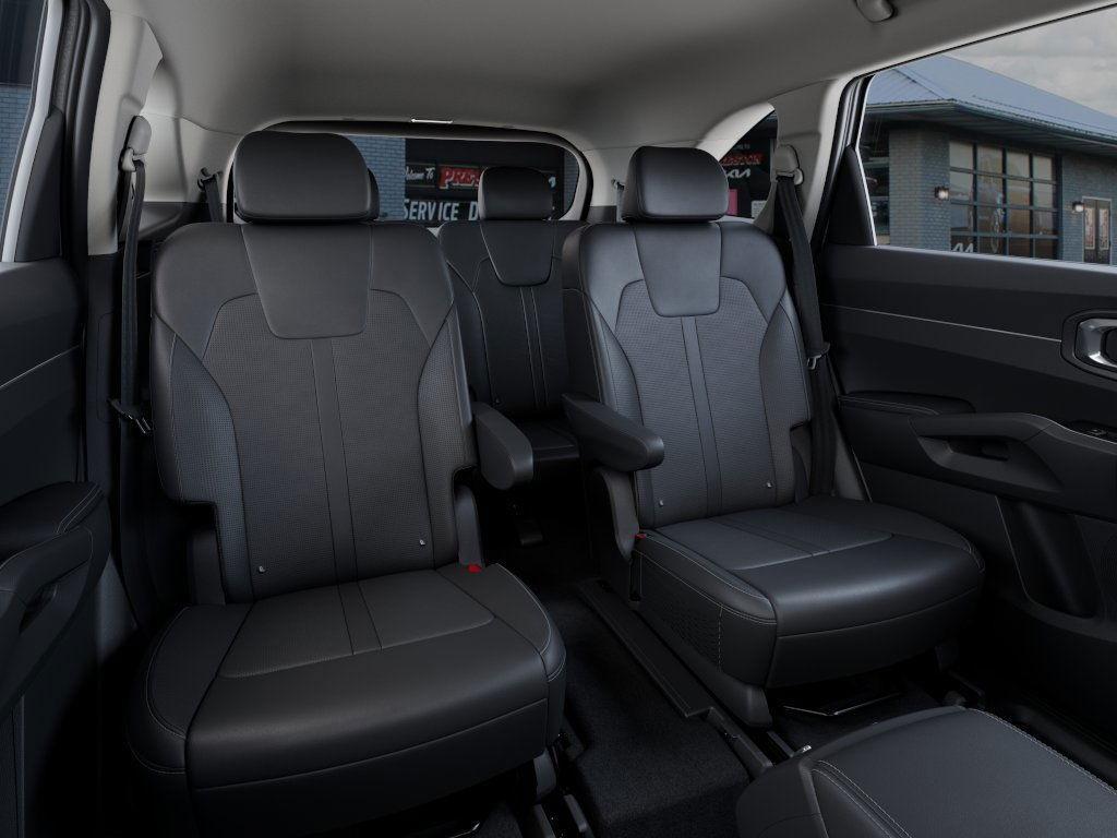 new 2025 Kia Sorento Hybrid car, priced at $39,590