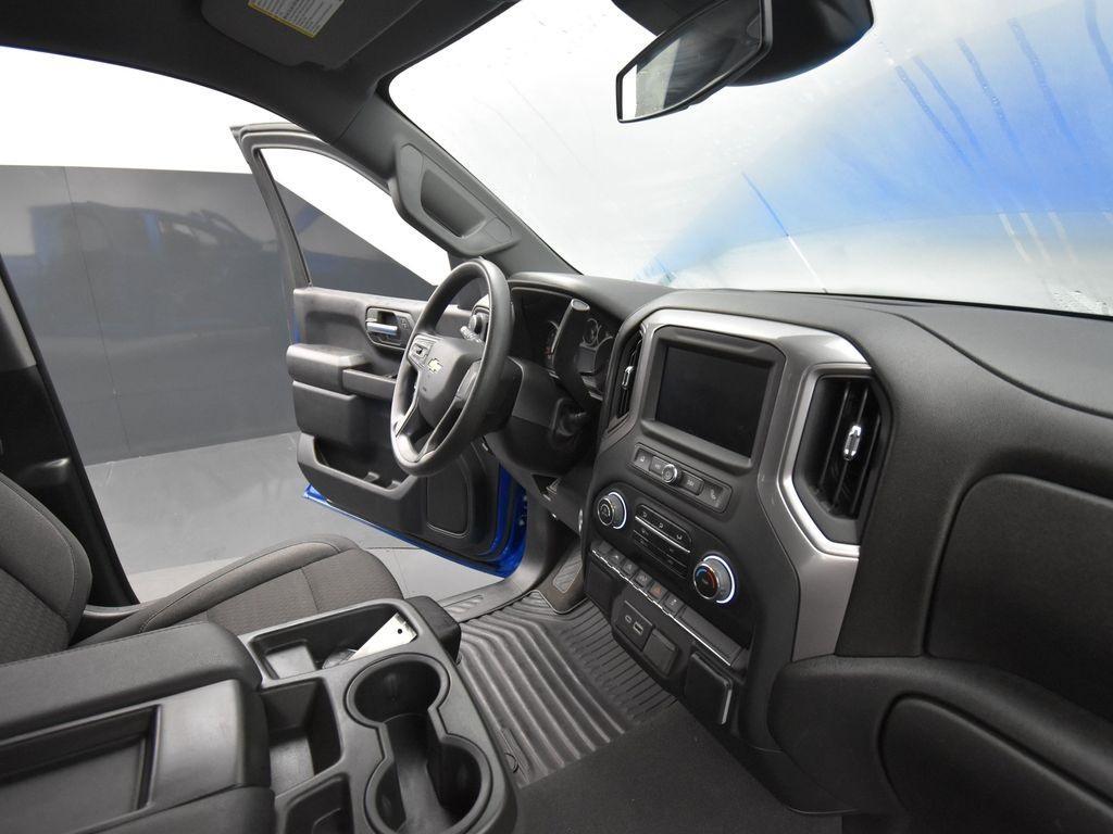 used 2023 Chevrolet Silverado 1500 car, priced at $32,700