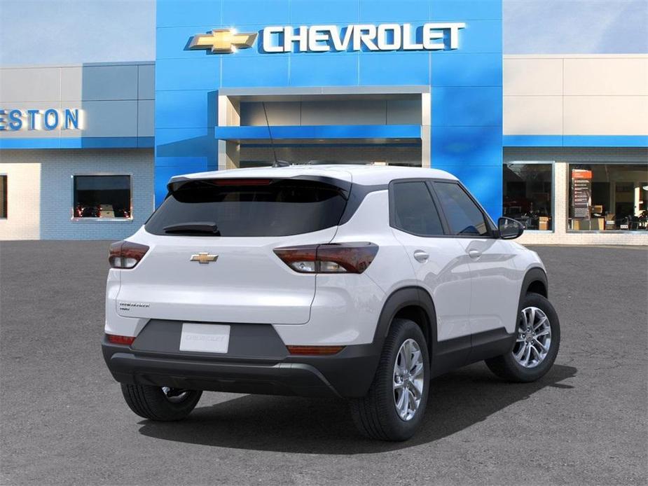 new 2025 Chevrolet TrailBlazer car, priced at $27,140