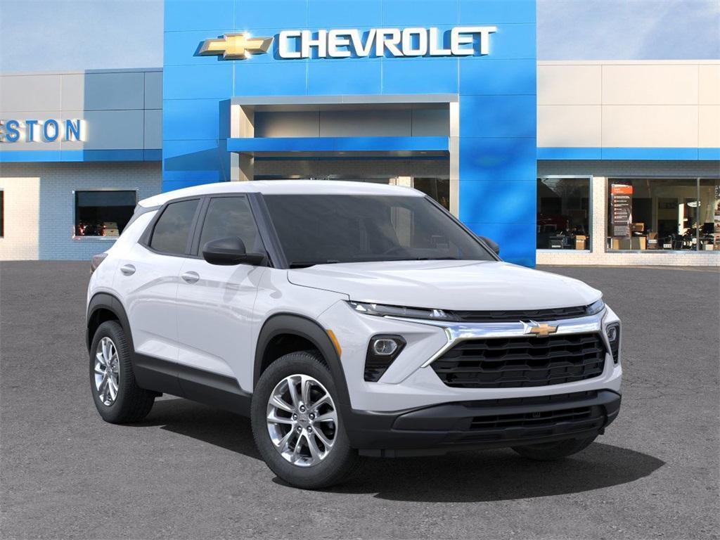 new 2025 Chevrolet TrailBlazer car, priced at $27,140