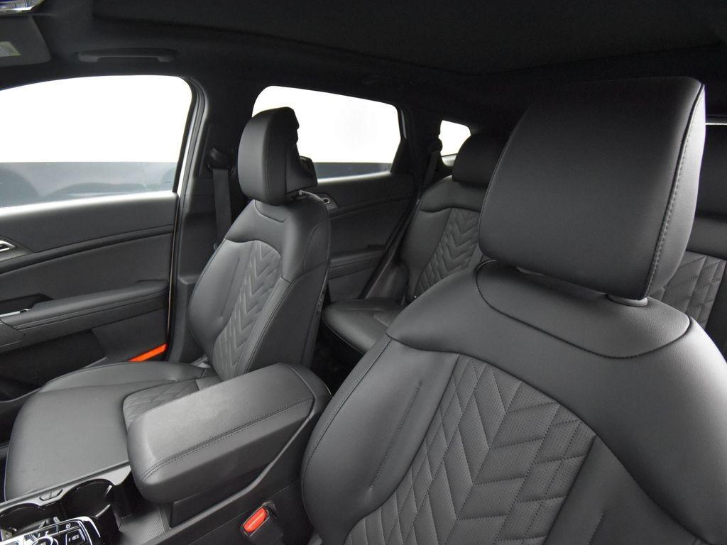 used 2025 Kia Sportage car, priced at $28,896