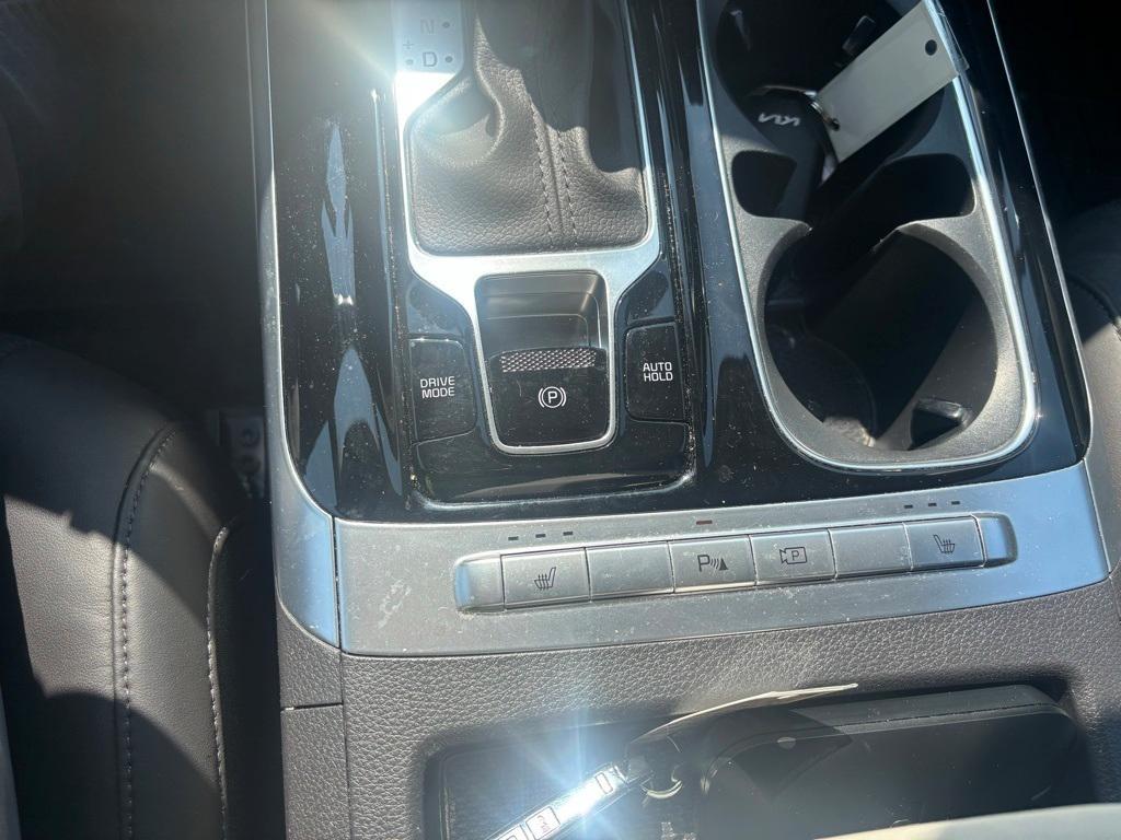 used 2024 Kia Carnival car, priced at $40,000