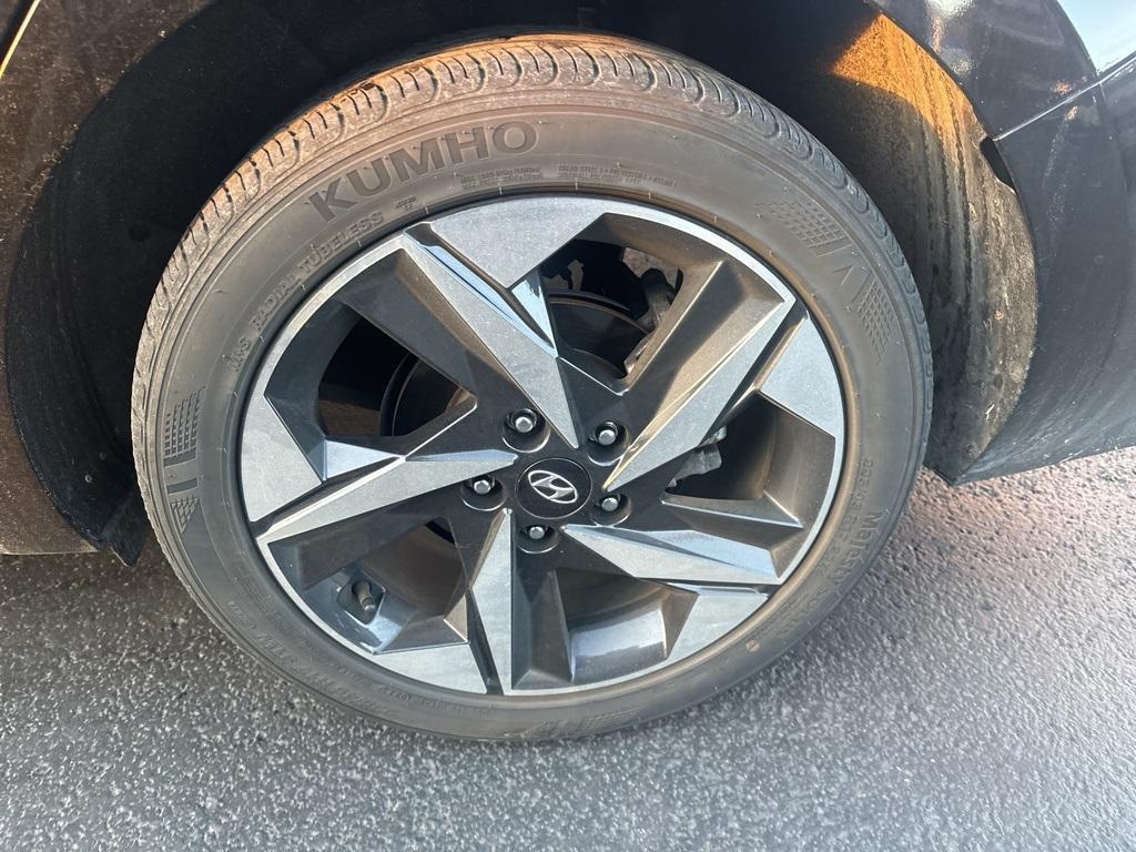 used 2023 Hyundai Elantra car, priced at $19,757