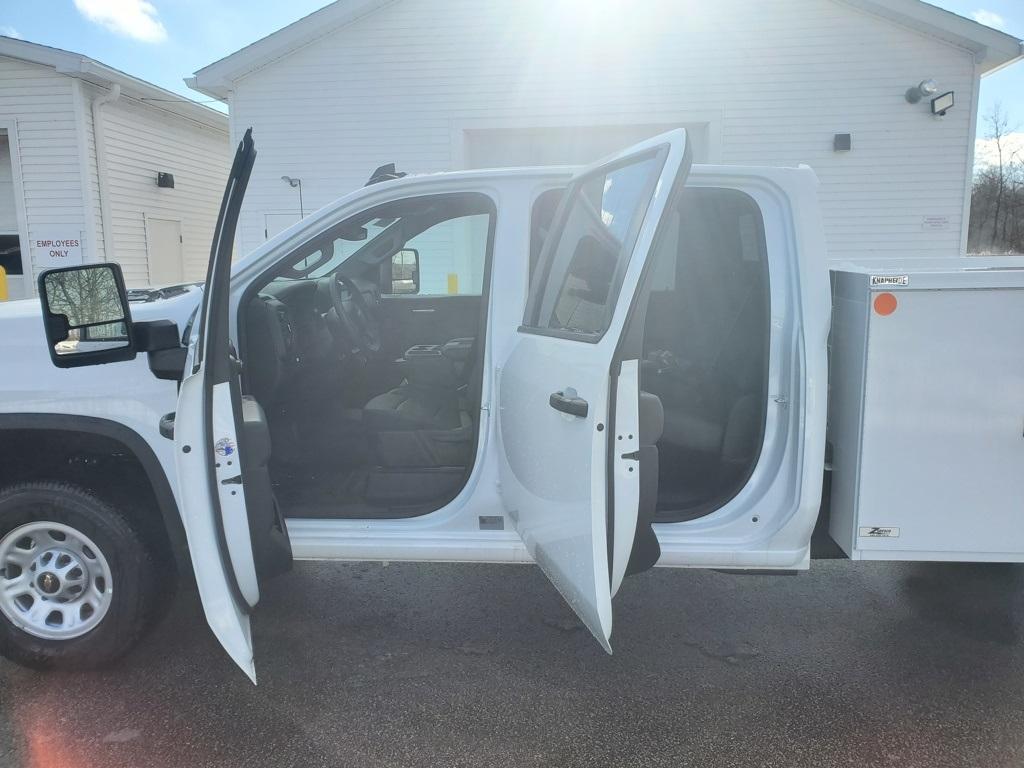 new 2024 Chevrolet Silverado 3500 car, priced at $64,204