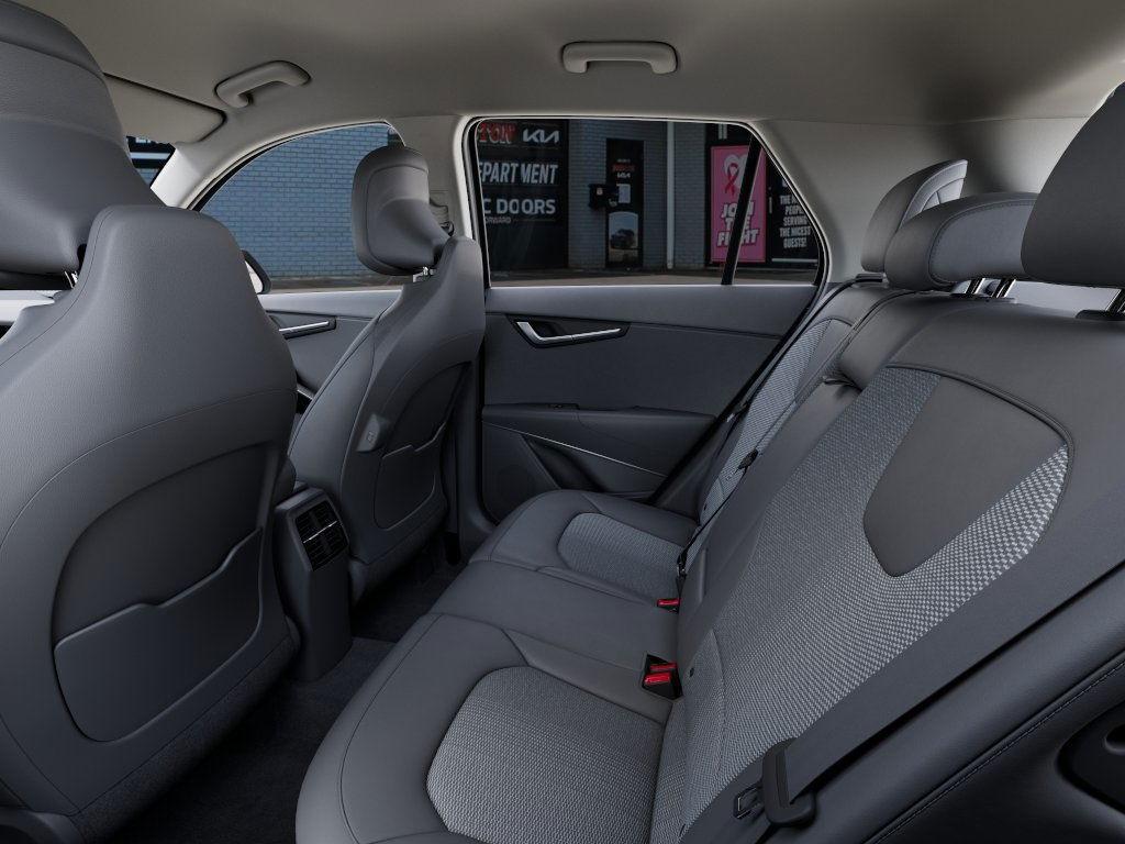 new 2025 Kia Niro car, priced at $28,590