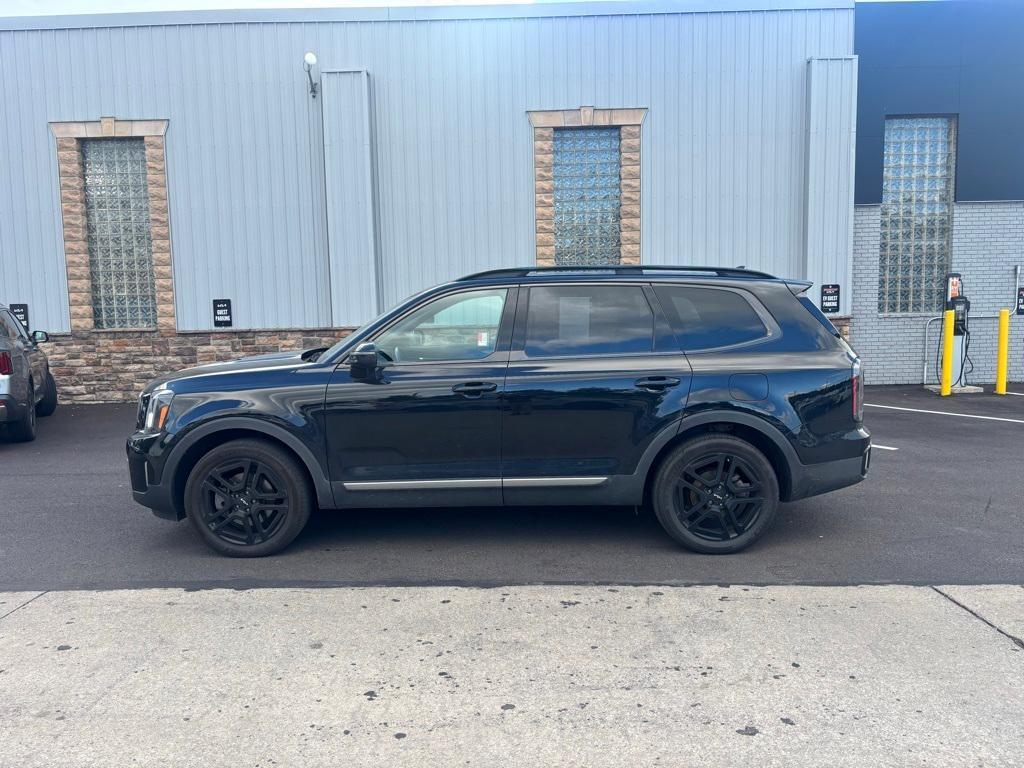 used 2023 Kia Telluride car, priced at $39,900