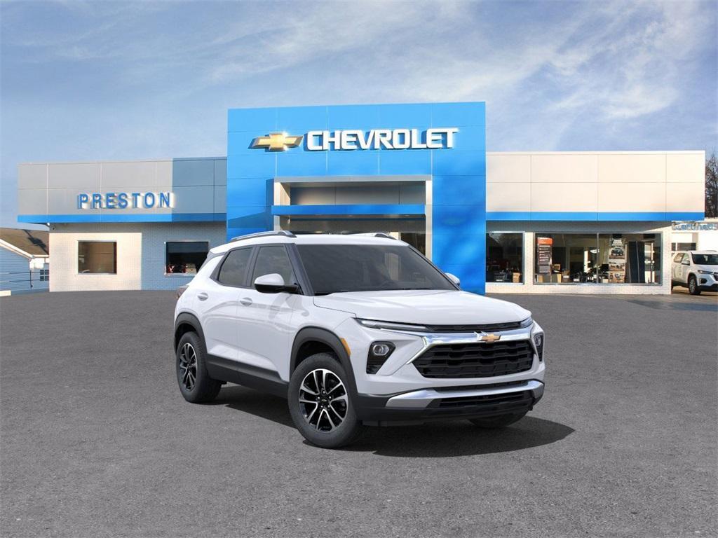 new 2025 Chevrolet TrailBlazer car, priced at $27,595