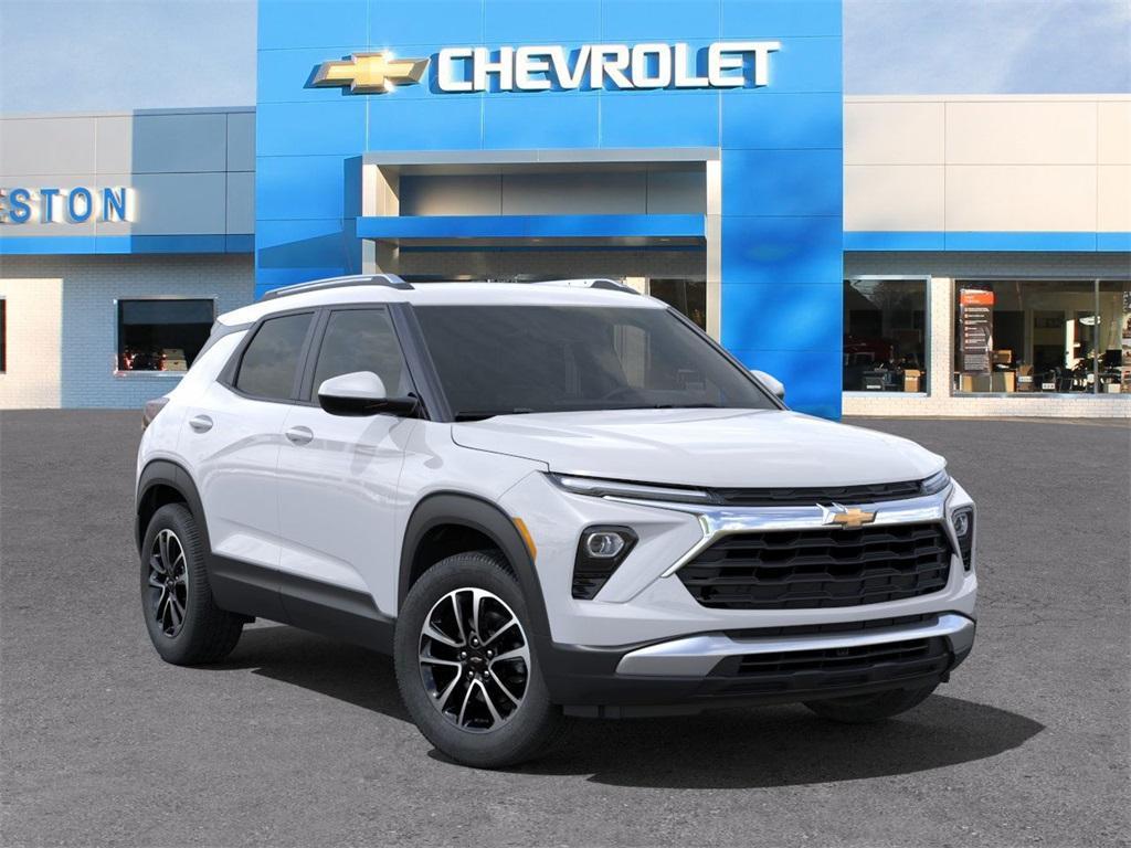 new 2025 Chevrolet TrailBlazer car, priced at $27,595