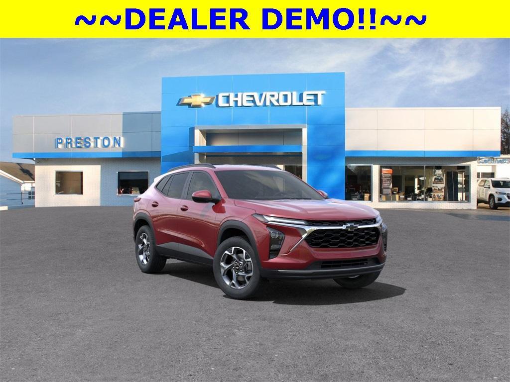 new 2025 Chevrolet Trax car, priced at $23,490