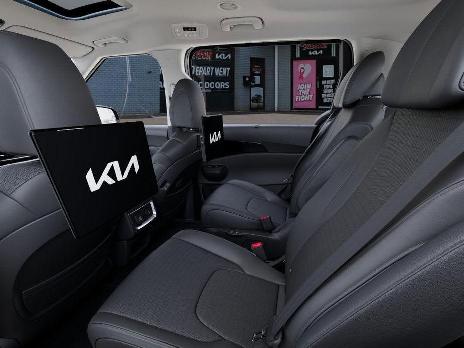 new 2025 Kia Carnival car, priced at $55,255