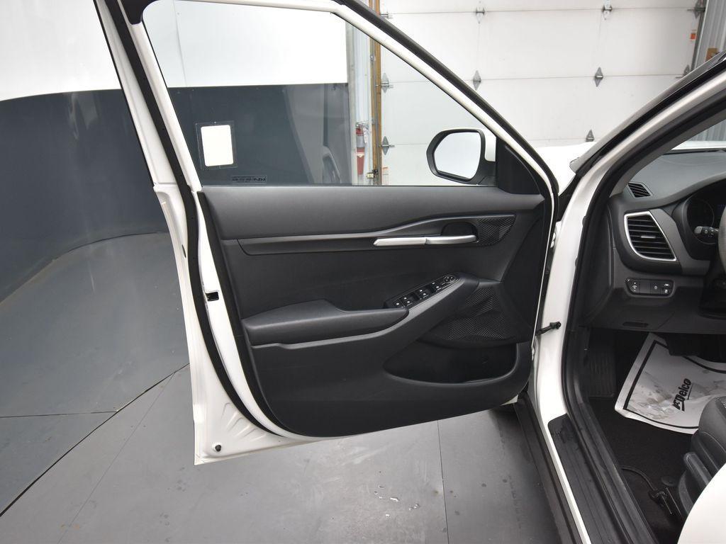 used 2023 Kia Seltos car, priced at $20,582