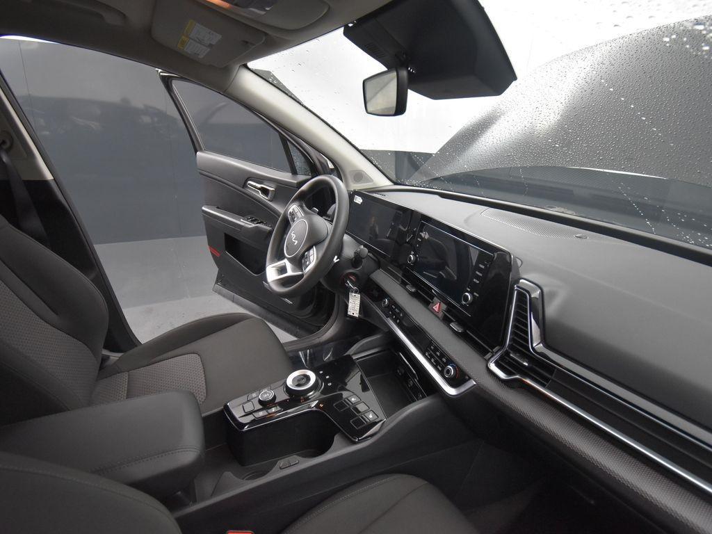used 2024 Kia Sportage Hybrid car, priced at $28,500