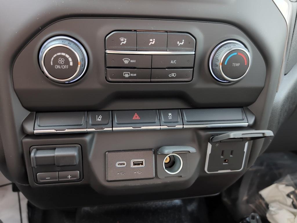 new 2025 Chevrolet Silverado 3500 car, priced at $63,468