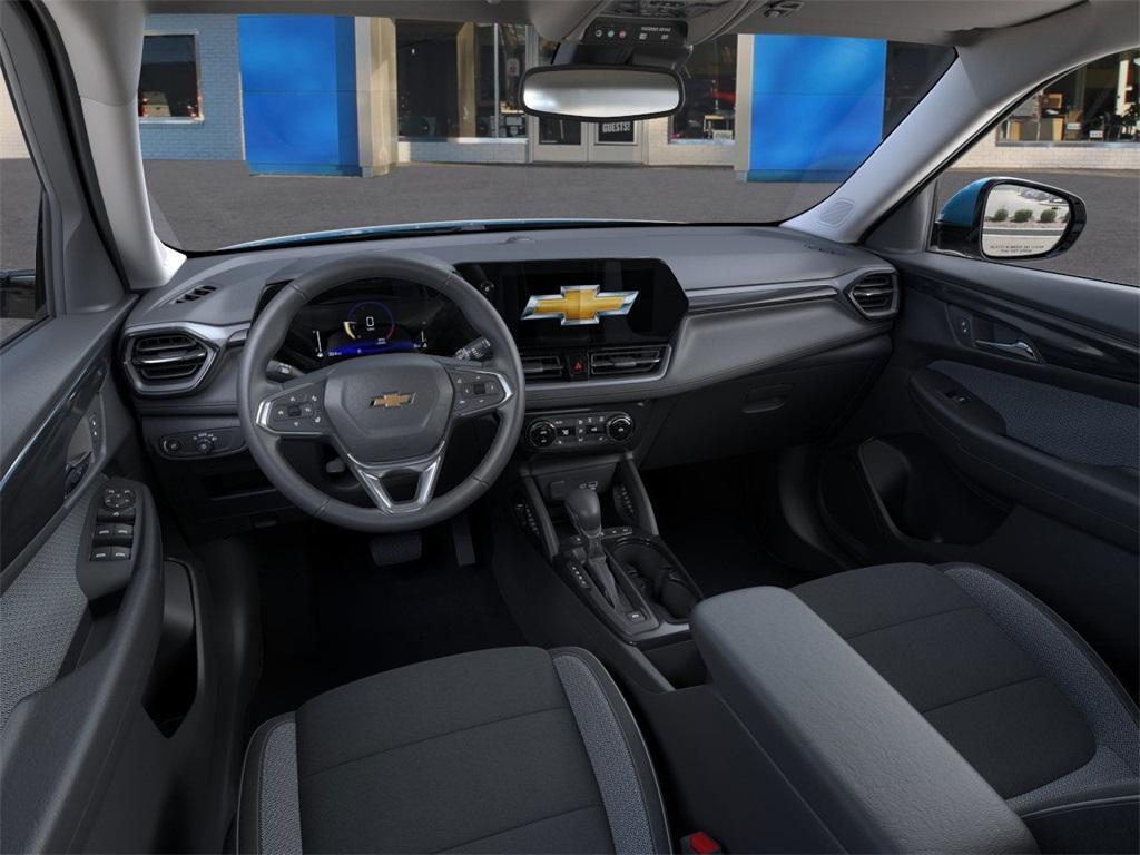 new 2025 Chevrolet TrailBlazer car, priced at $30,575