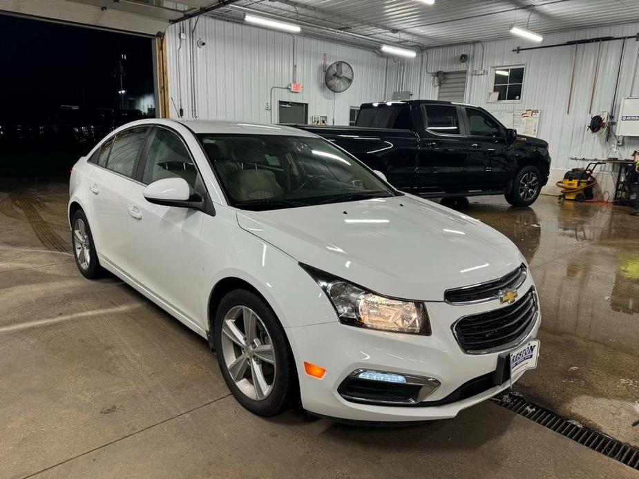 used 2015 Chevrolet Cruze car, priced at $10,000