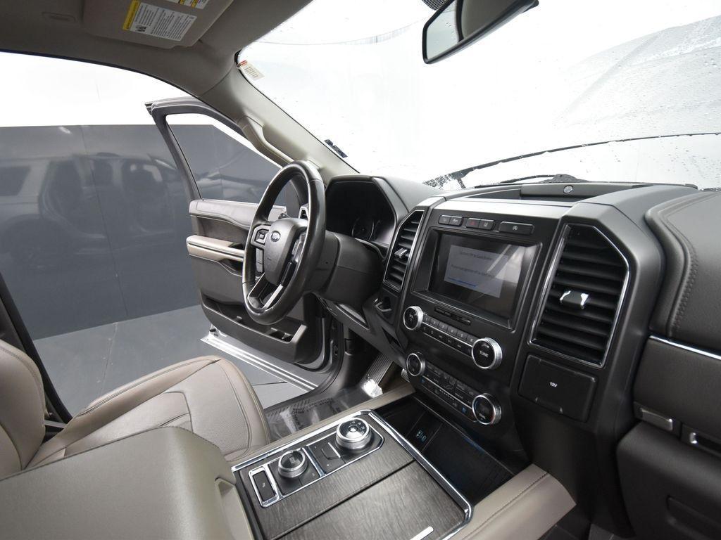 used 2021 Ford Expedition car, priced at $48,500