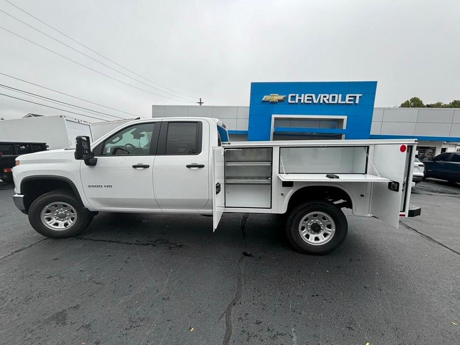 new 2024 Chevrolet Silverado 3500 car, priced at $54,728