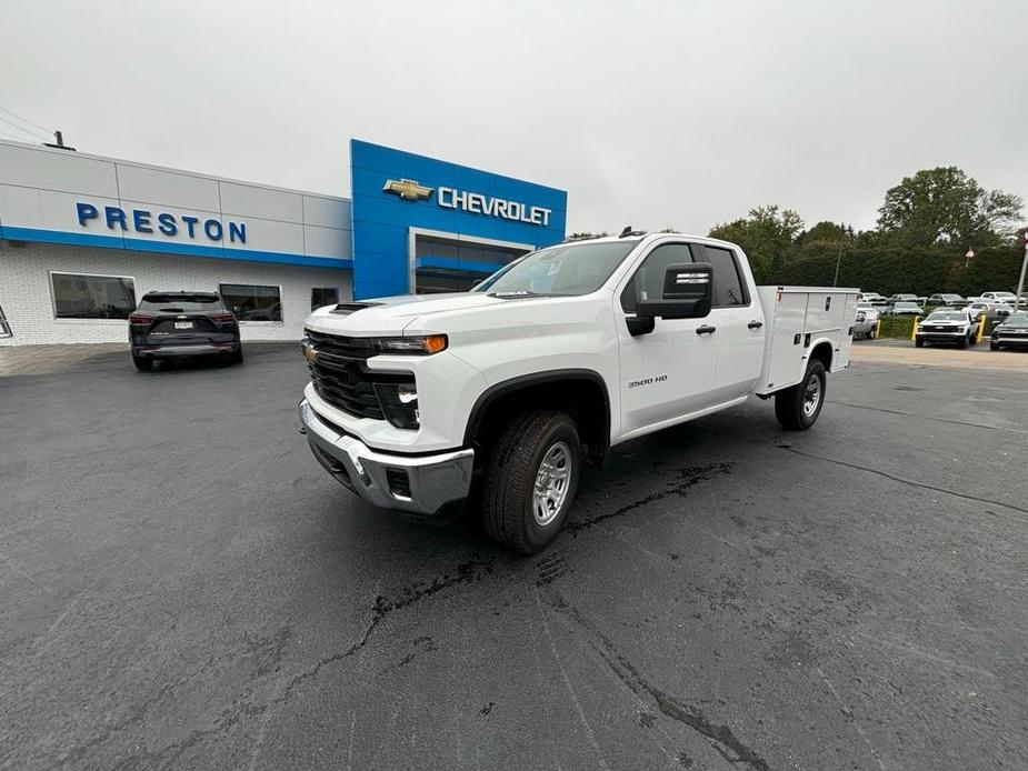 new 2024 Chevrolet Silverado 3500 car, priced at $54,728