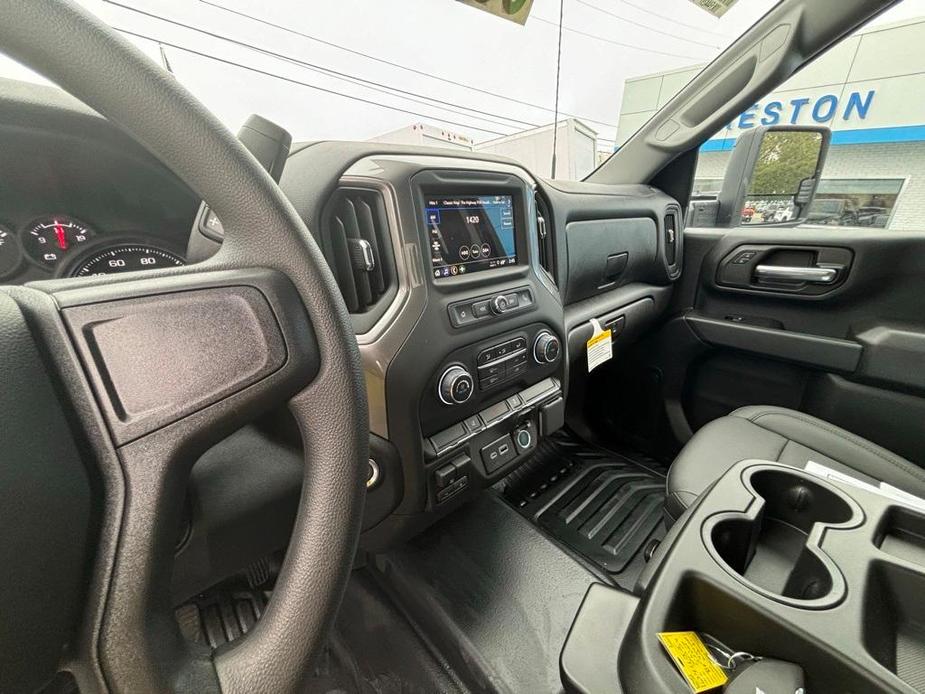 new 2024 Chevrolet Silverado 3500 car, priced at $54,728