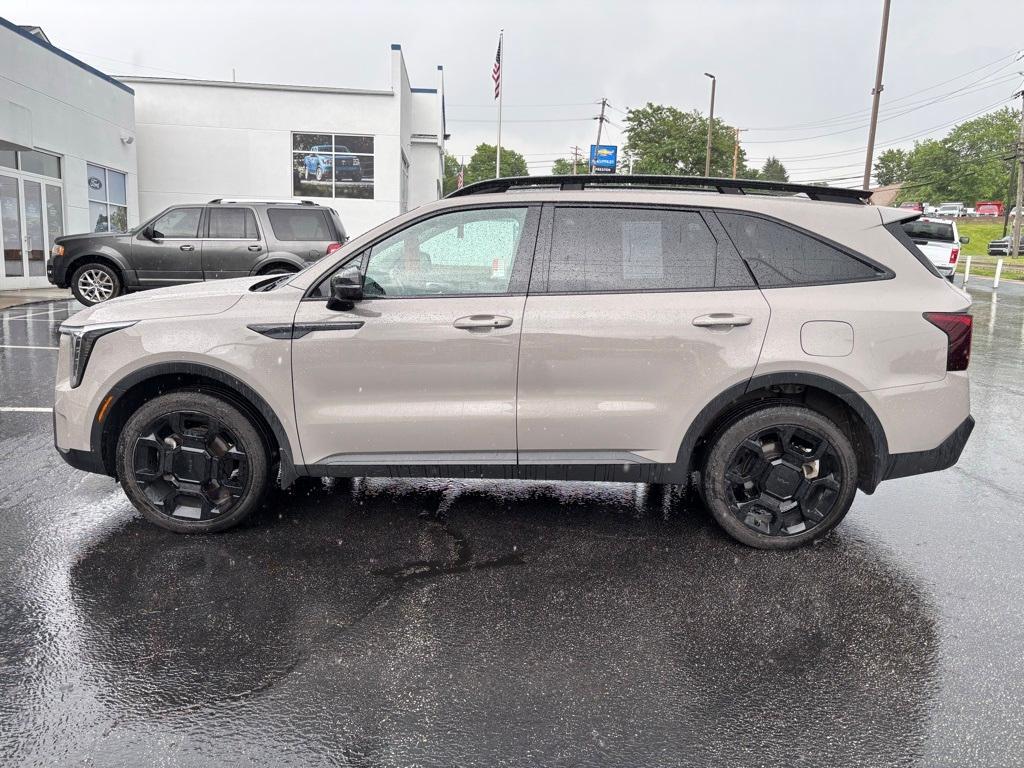 used 2025 Kia Sorento car, priced at $39,500